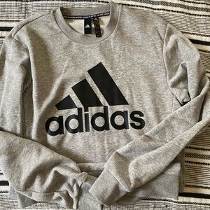 Adidas crewneck